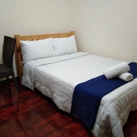 Antoine Despasito Near Airport Manila Exterior photo